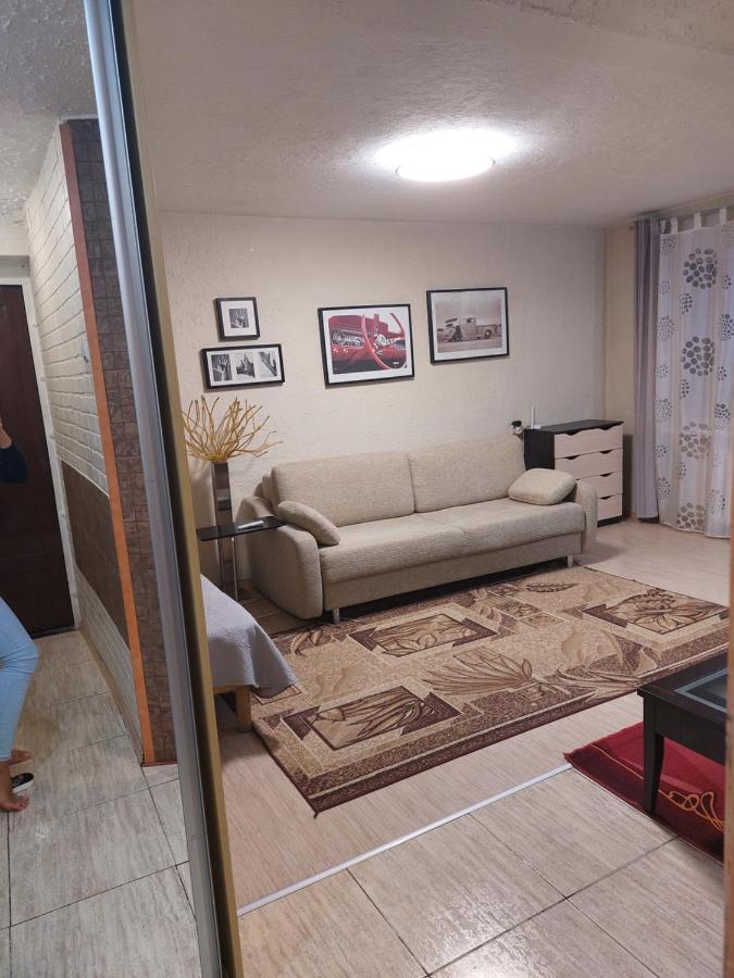 Apartment апартаменти-студія район жд вокзала *